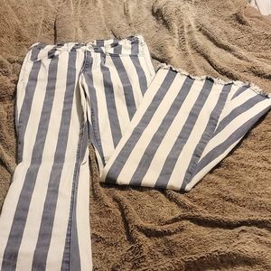 Saints & Hearts size L super flare blue/grey stripe